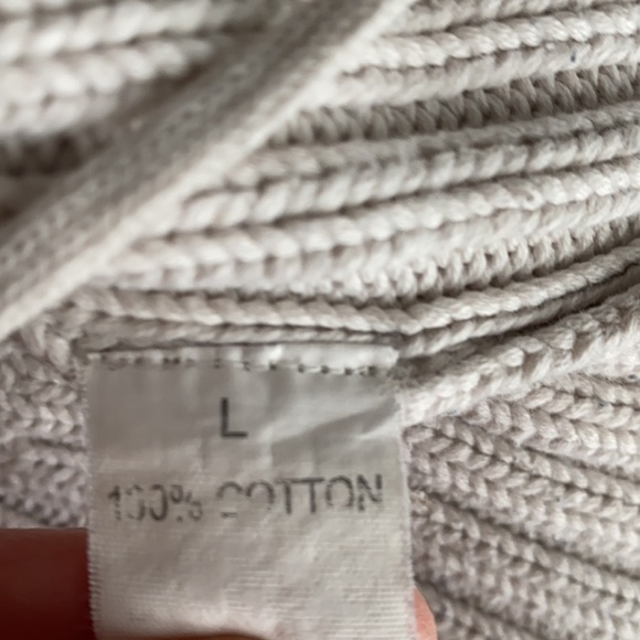 Freedom 2 Be cable knit front Button sweater L - Picture 4 of 6